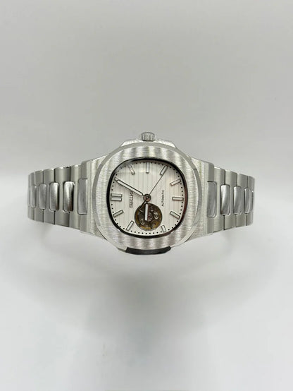NAUTILUS MOD WHITE OPEN HEART